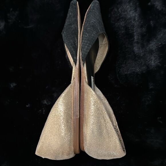 Gorgeous Matt Bernson Leather Flats - Picture 6 of 11